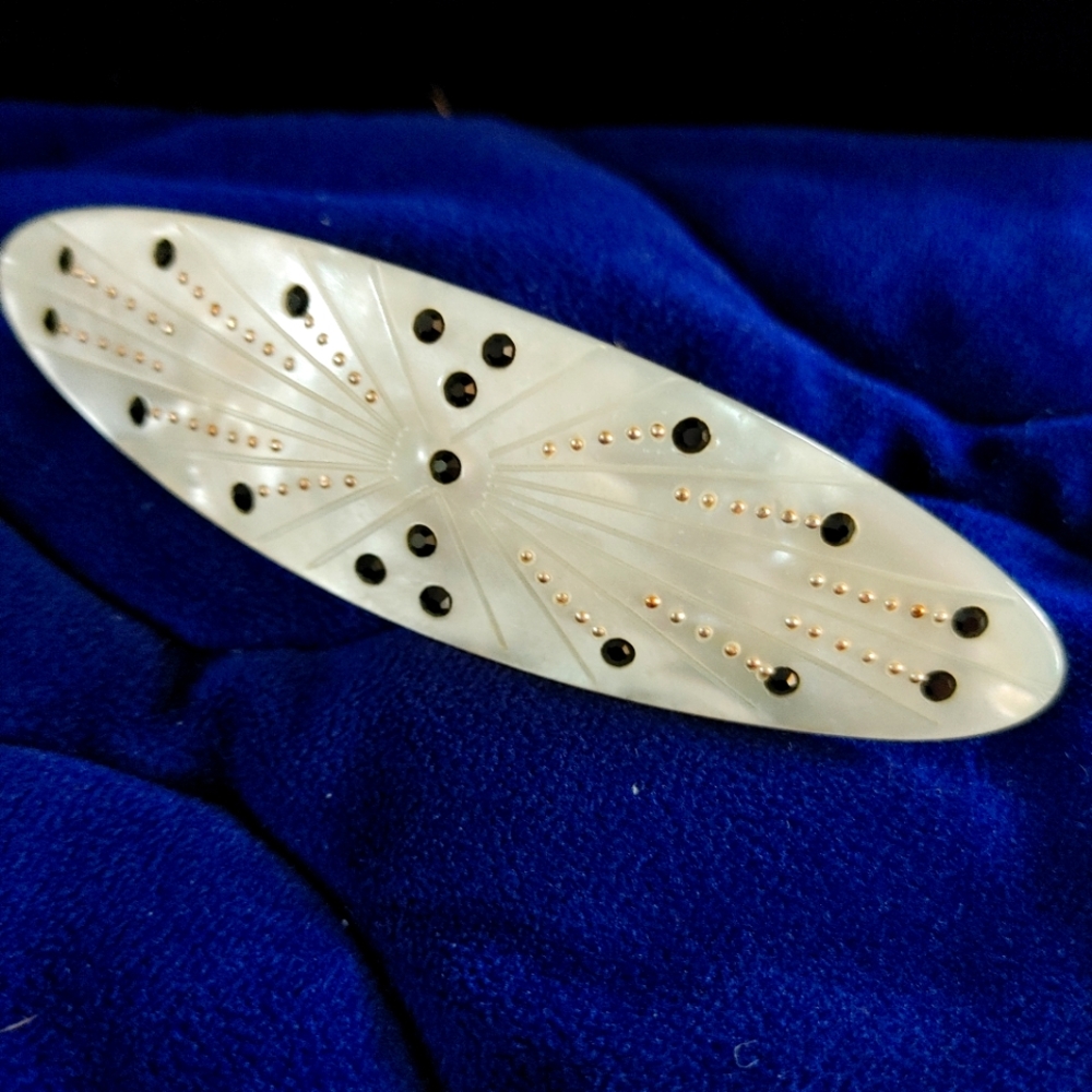 Vintage Barrette. Beautiful Mother of Pearl.